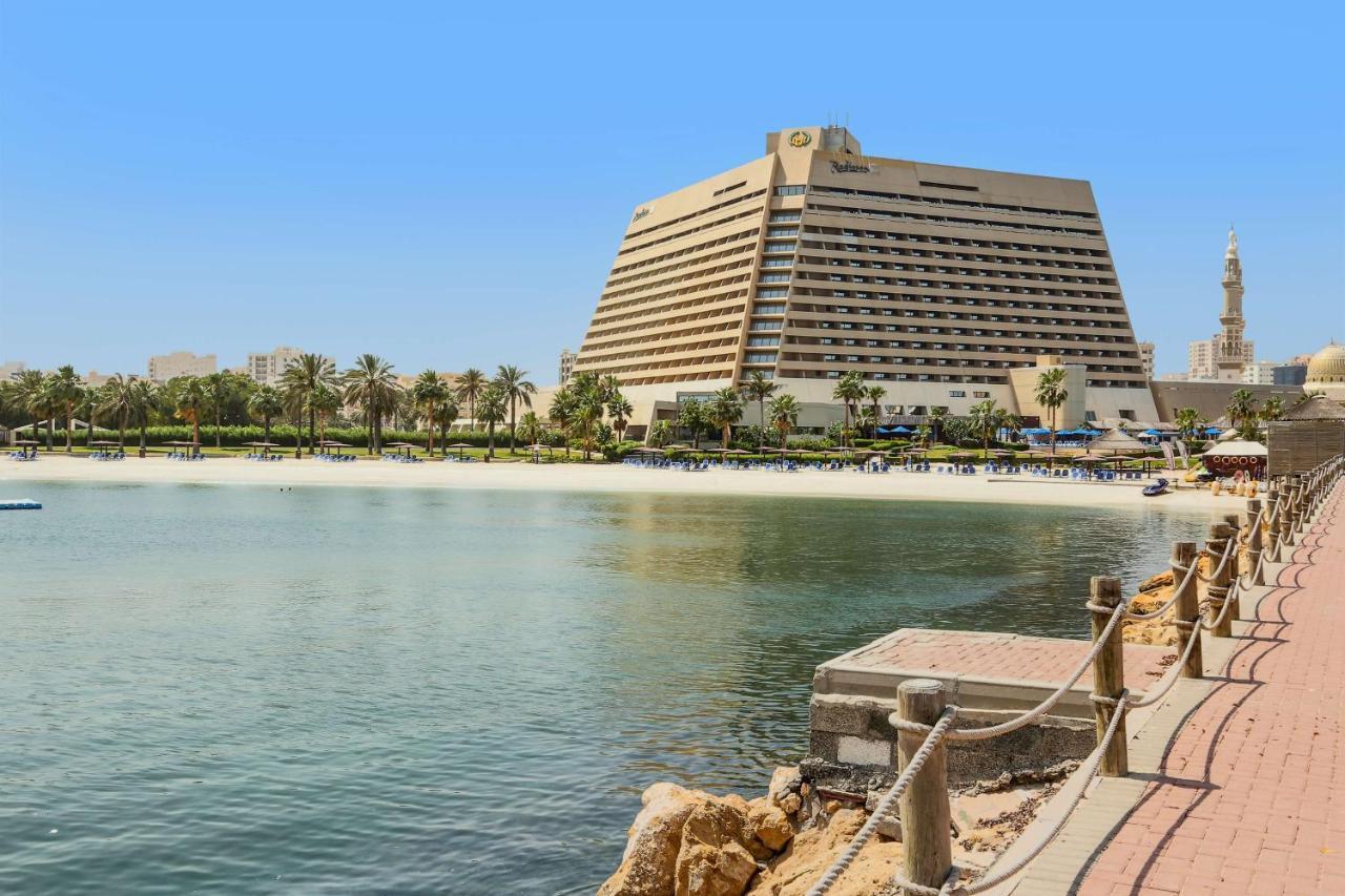 Radisson Blu Resort, Sharjah Exterior photo The Grand Hotel